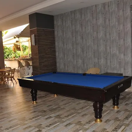 Vega Lägenhetshotell 4*
