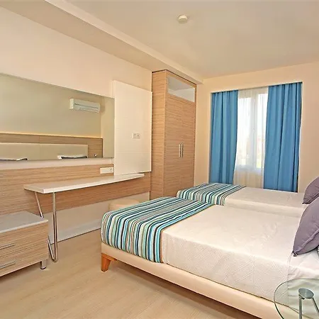Vega Lägenhetshotell Alanya