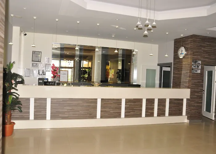 Vega Aparthotel