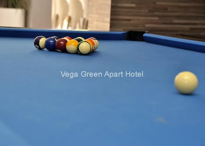 Vega Aparthotel 4*