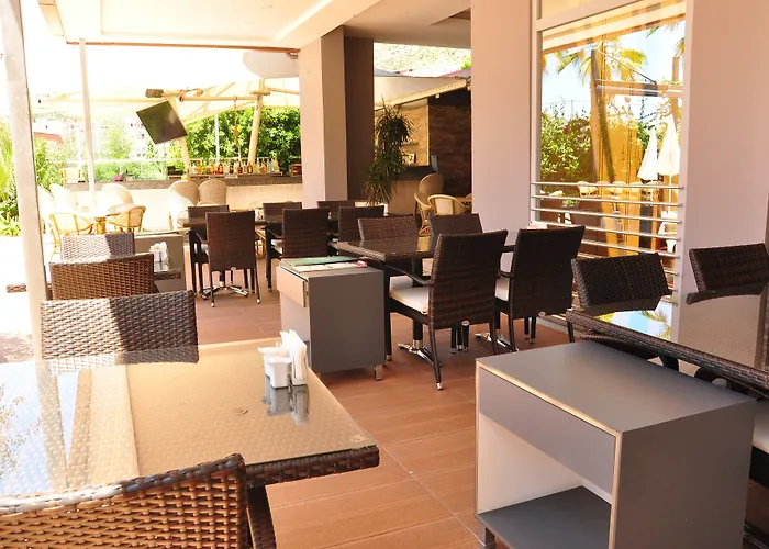 Aparthotel Vega